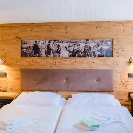 Hotel Bruckmuehle 2*