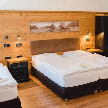 Bruckmuehle Hotel Valley