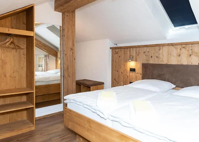 Bruckmuehle Hotel Valley