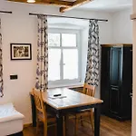 Hotel Bruckmuehle 2*