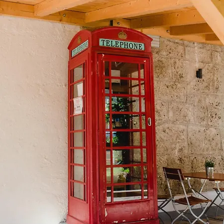 Hotel Bruckmuehle 2*