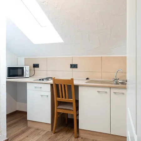 Bruckmuehle Hotel Valley